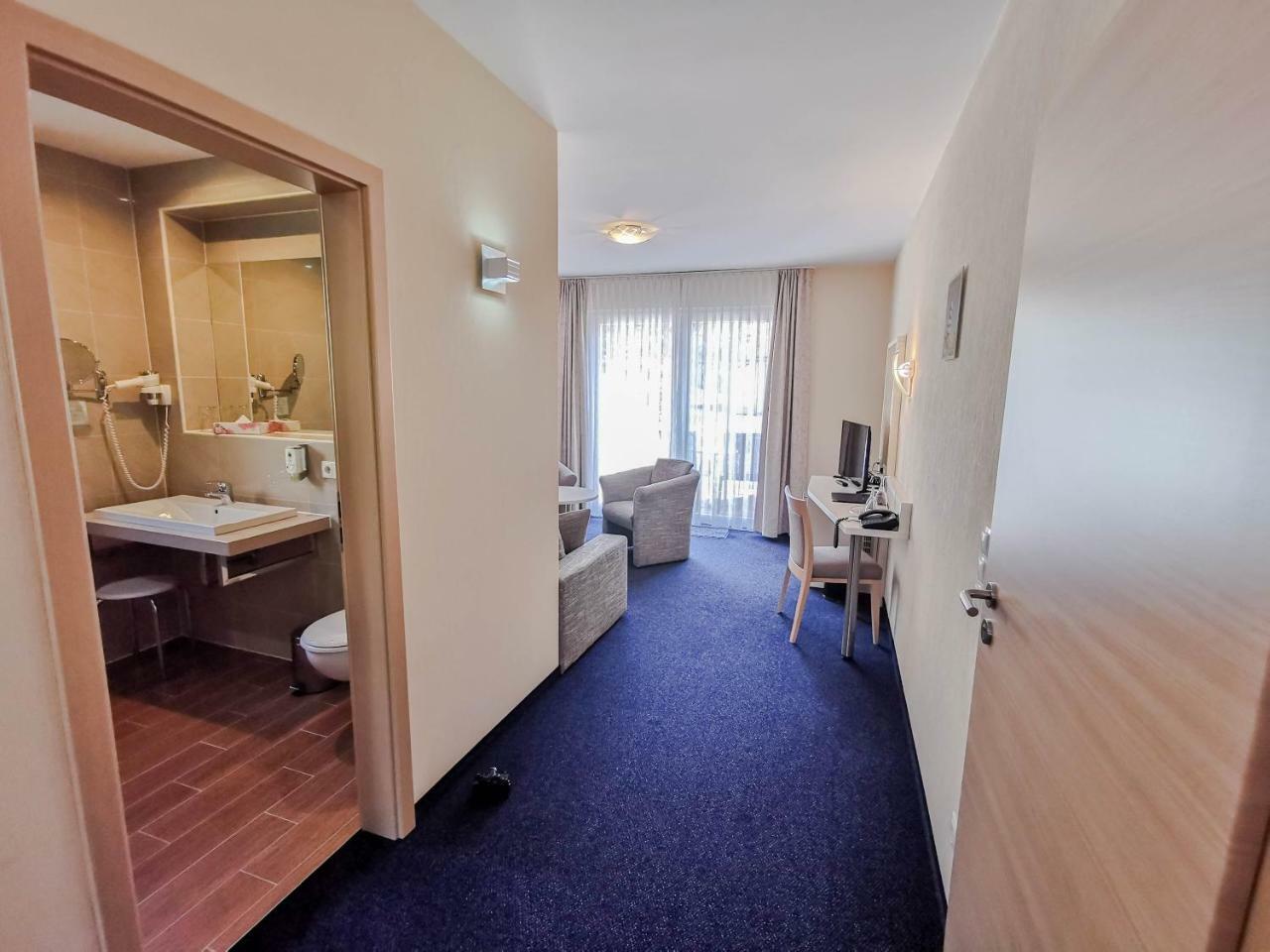 Wald-Hotel Sellin  Esterno foto