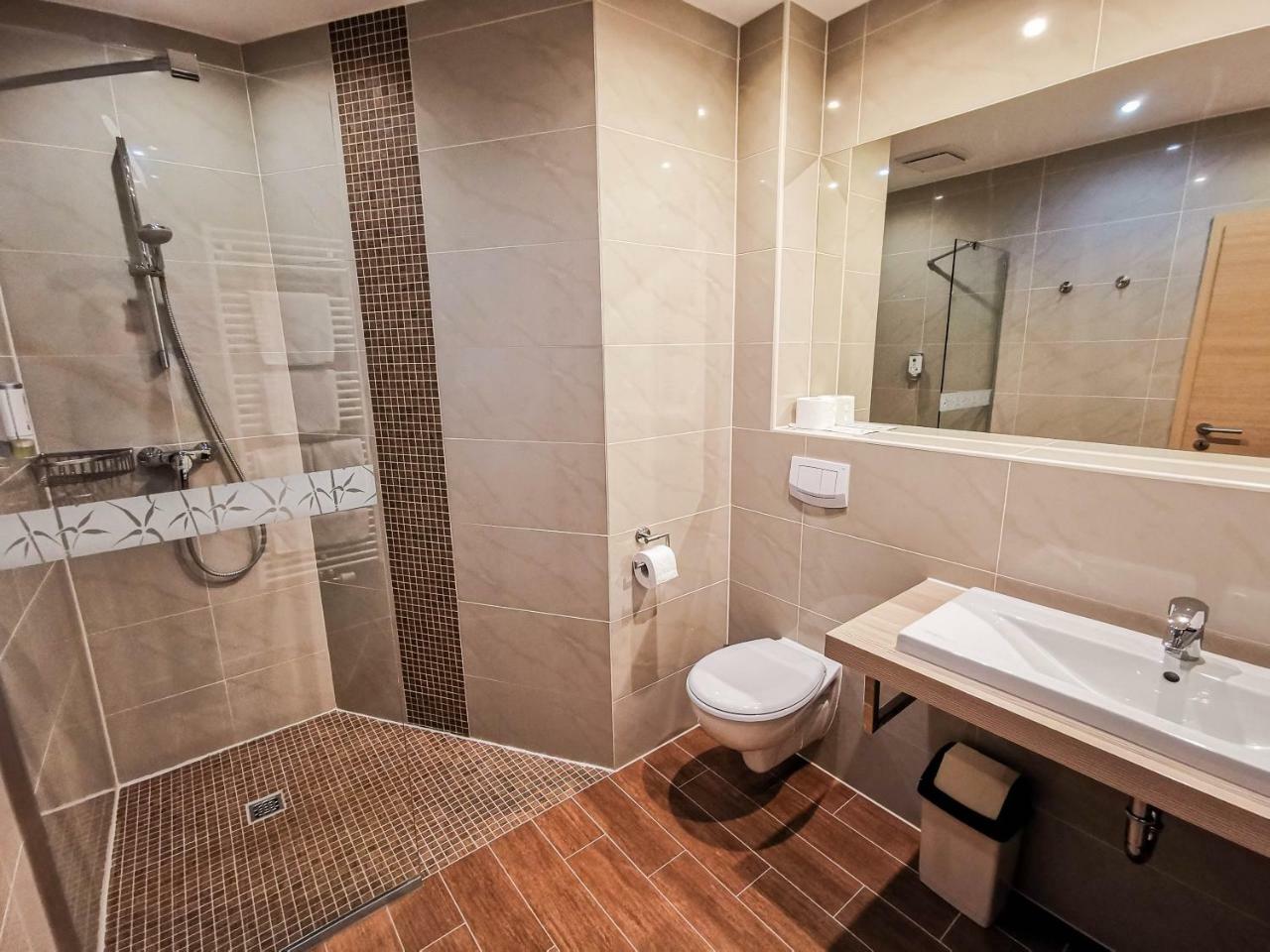 Wald-Hotel Sellin  Esterno foto